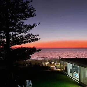 Suitebeach And Bed & Breakfast